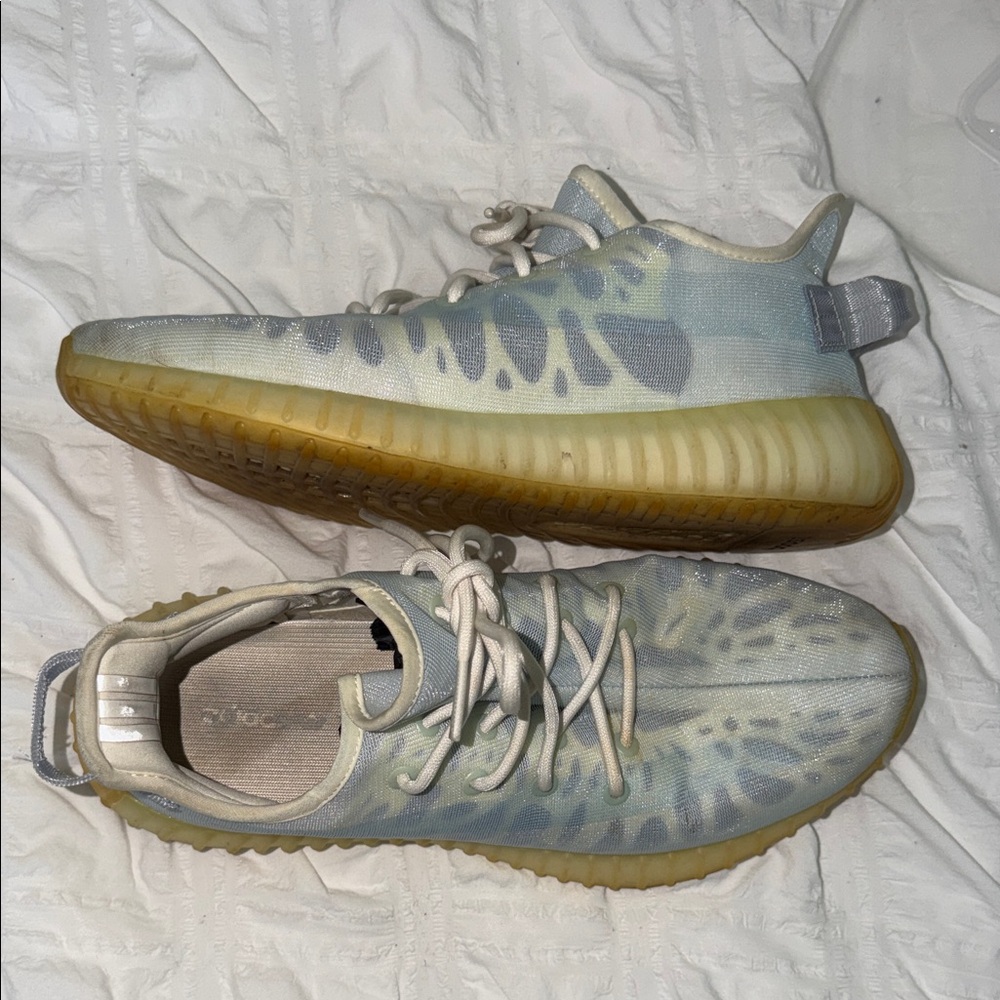 Yeezy Boost Size 11